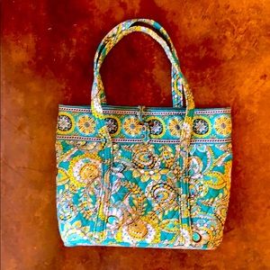 Vera Bradley bucket bag